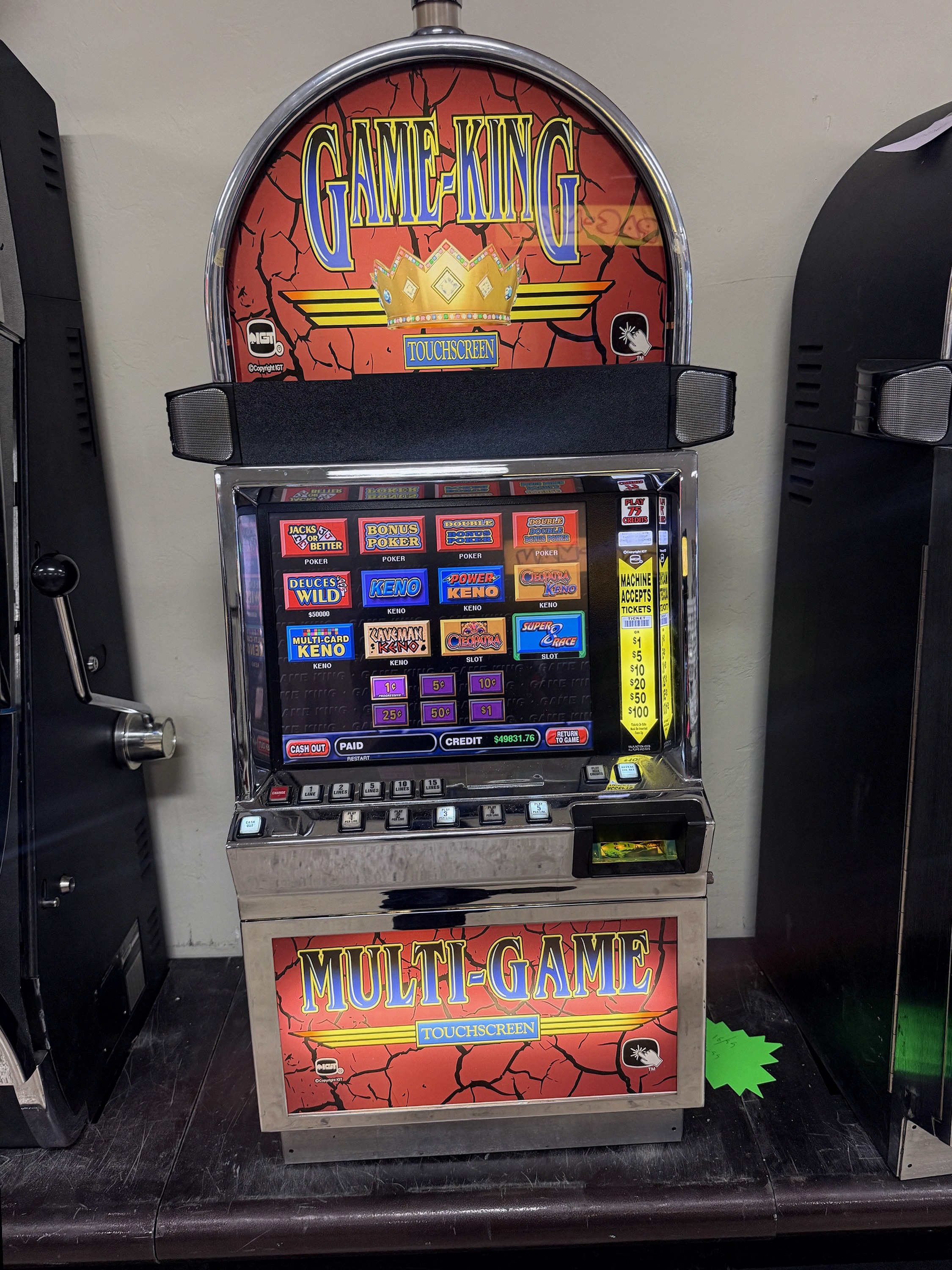IGT Game King Slot Machine
