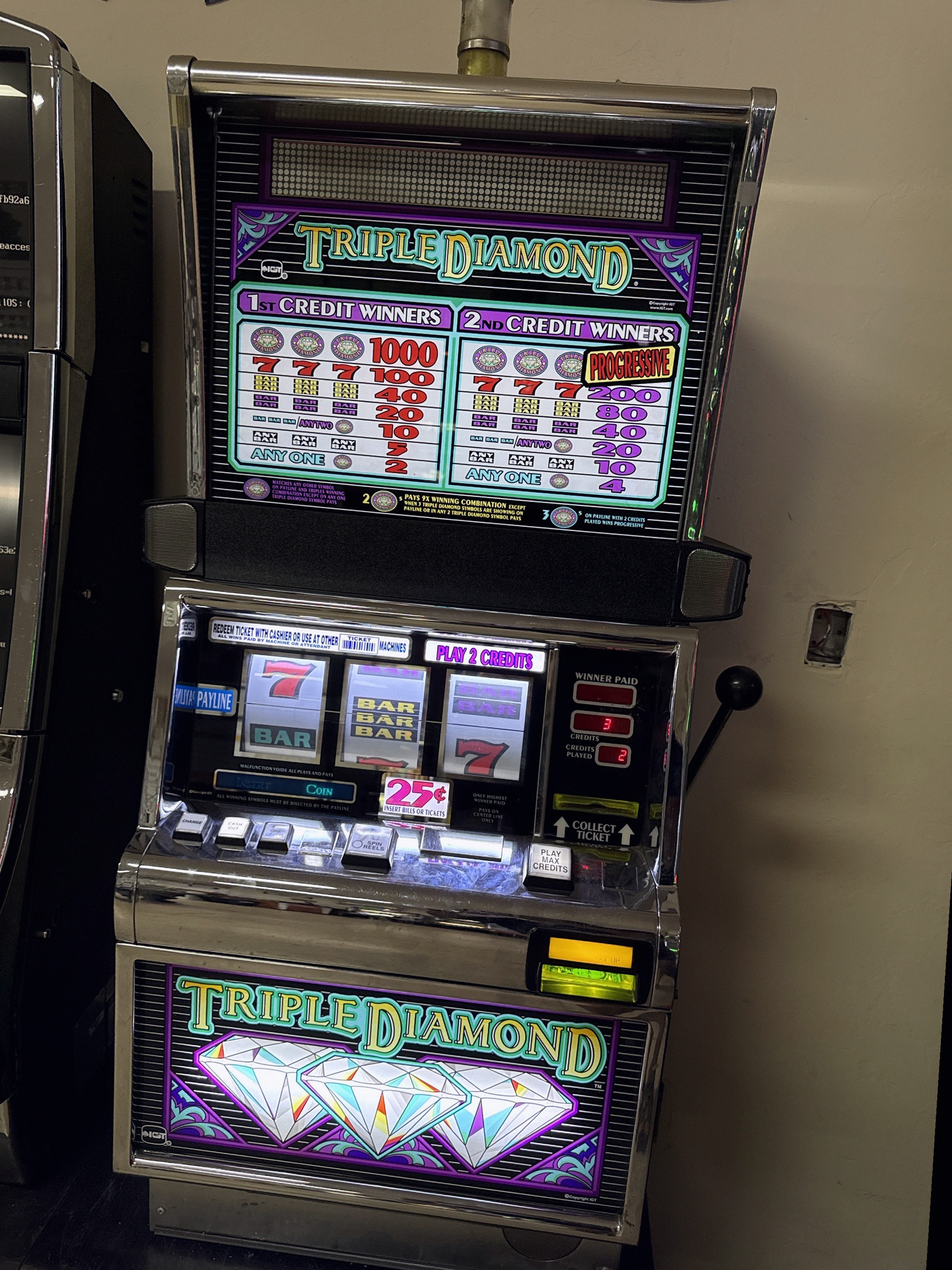 IGT Reel Spinner Triple Diamond
