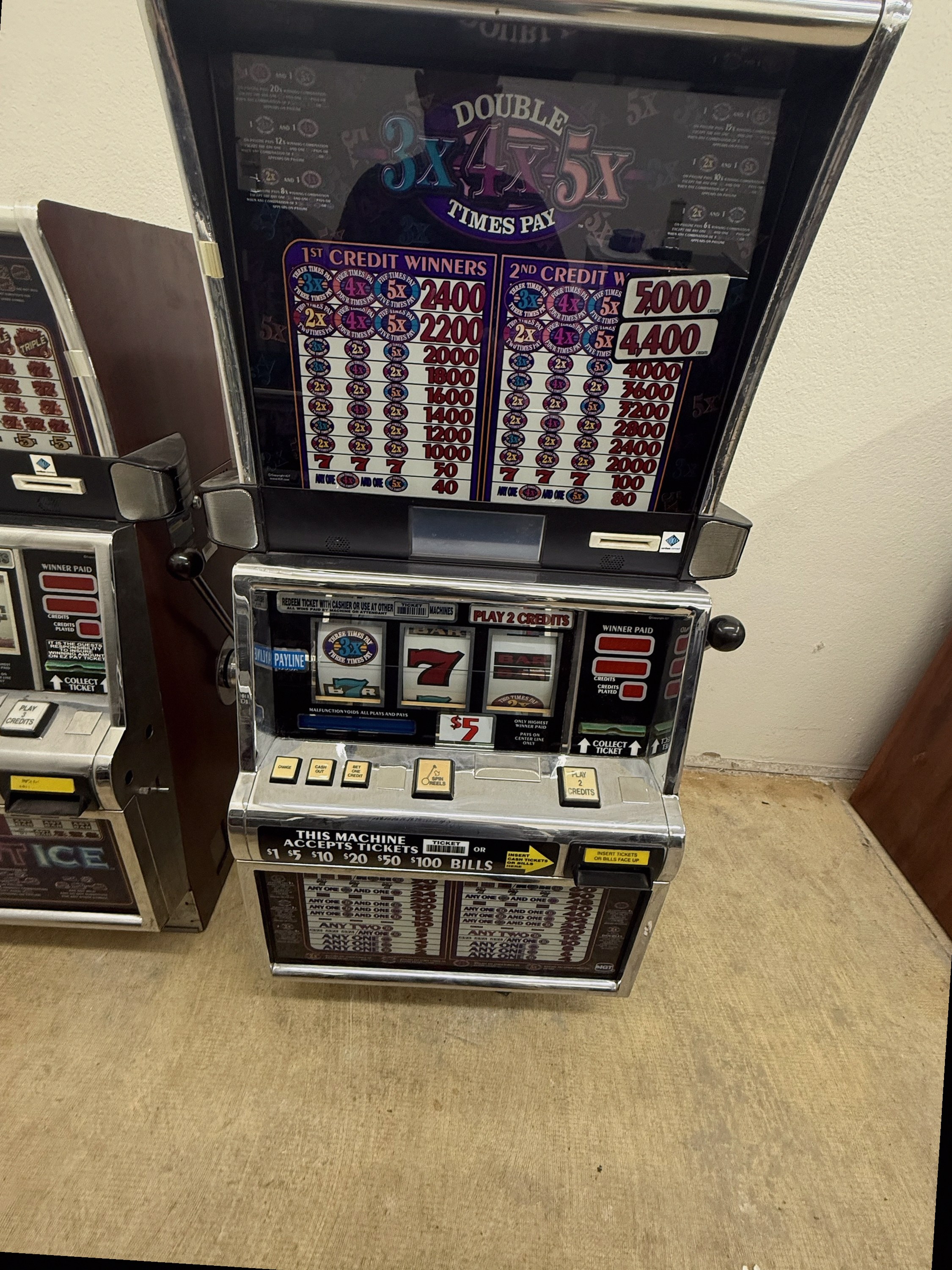 IGT S2000 Reel Spinner Double 3x4x5x Times Pay